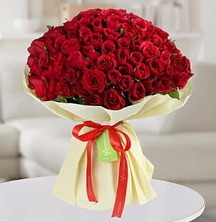 101 adet kırmızı gül buketi koca demet  Tunceli çiçek satışı 