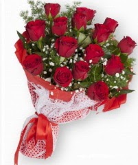 11 adet kırmızı gül buketi  Tunceli çiçekçi mağazası 